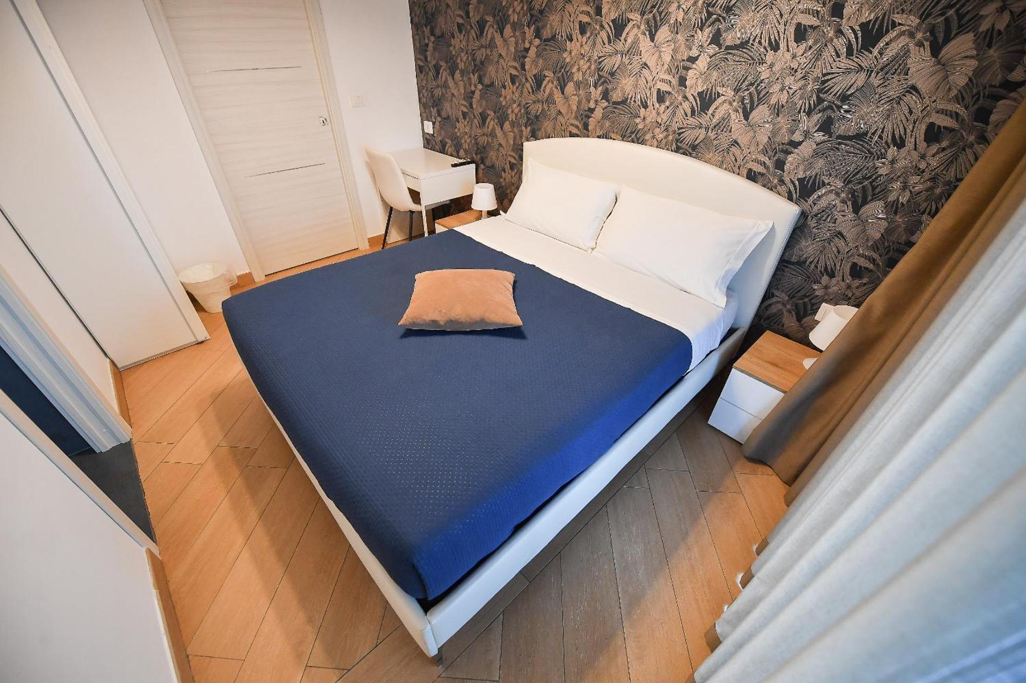 Karol Wojtyla Airport Bari Hotel Ngoại thất bức ảnh