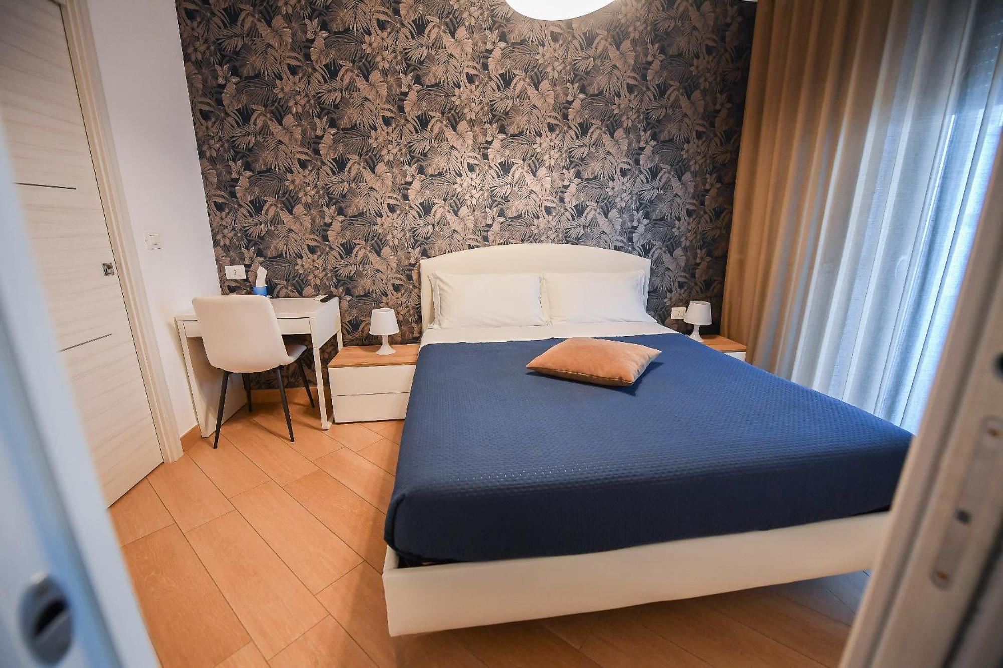 Karol Wojtyla Airport Bari Hotel Ngoại thất bức ảnh